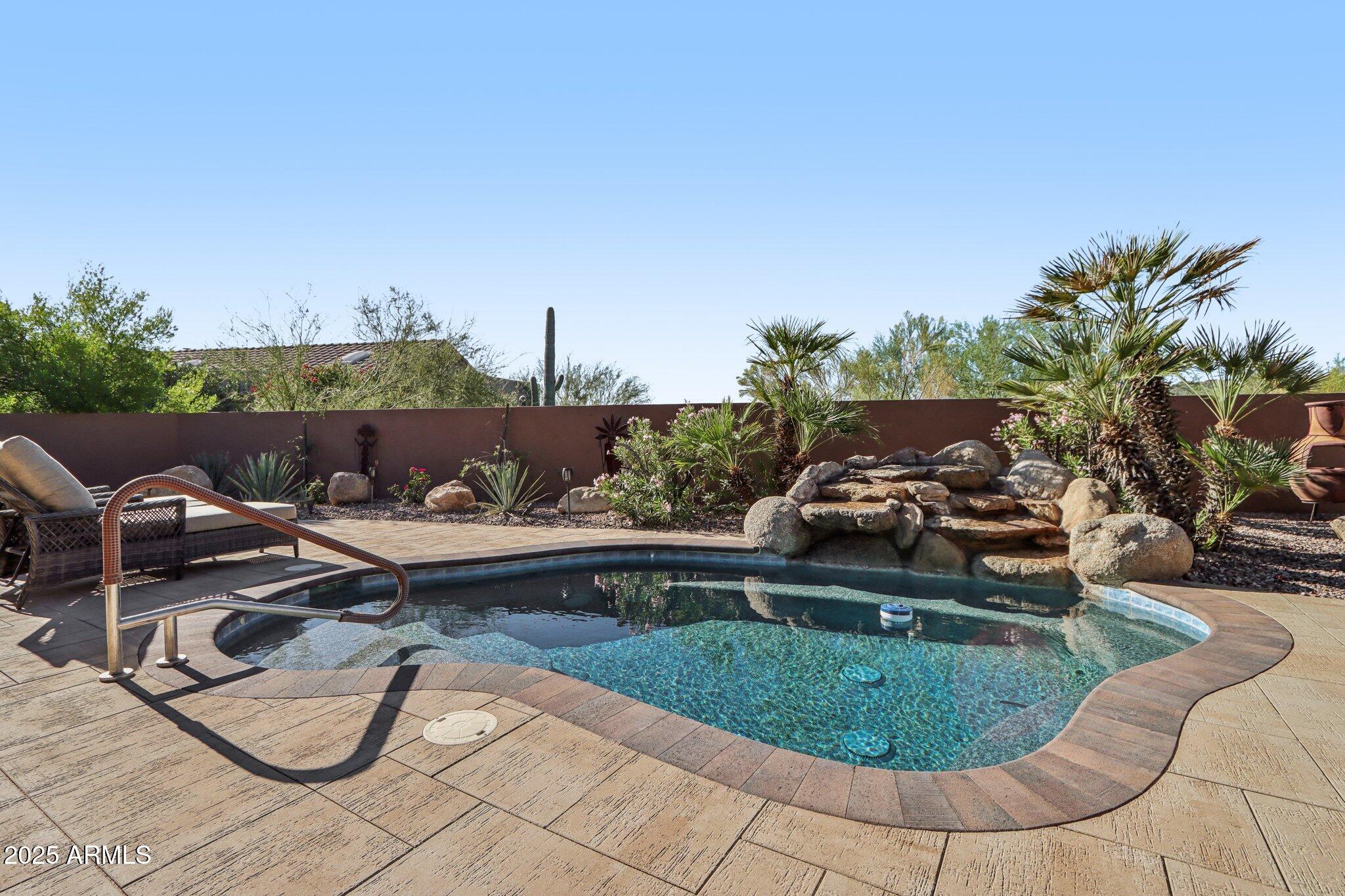 15519 E TACONY Drive