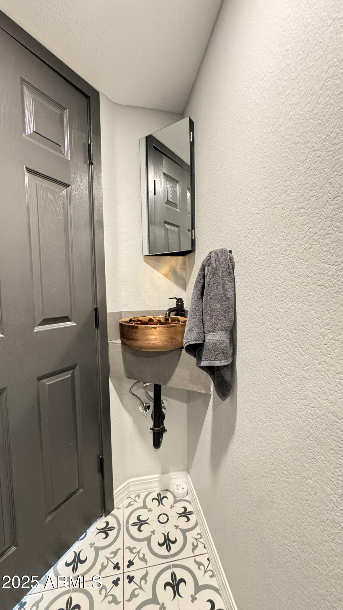 15534 E THISTLE Drive