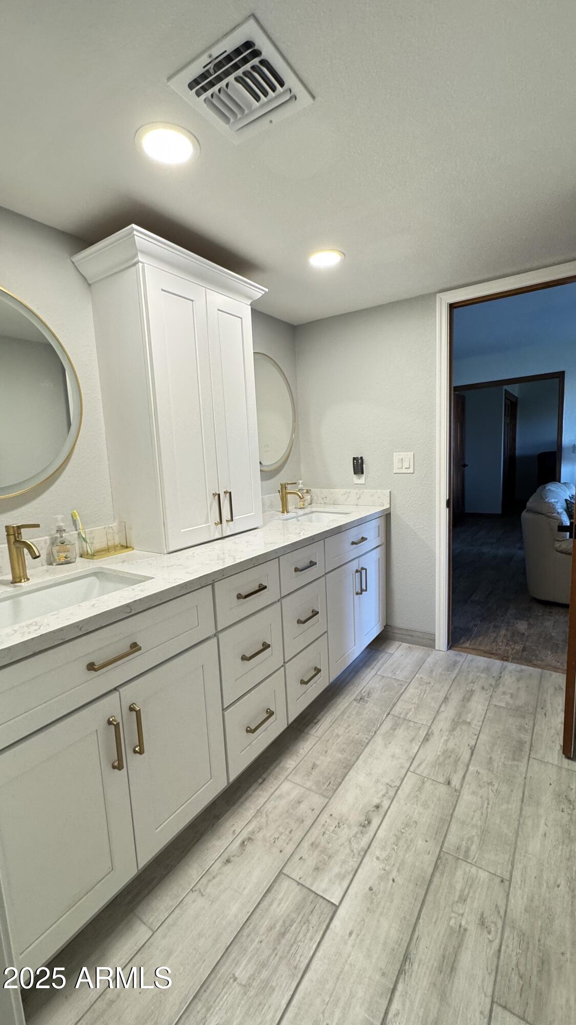 15534 E THISTLE Drive