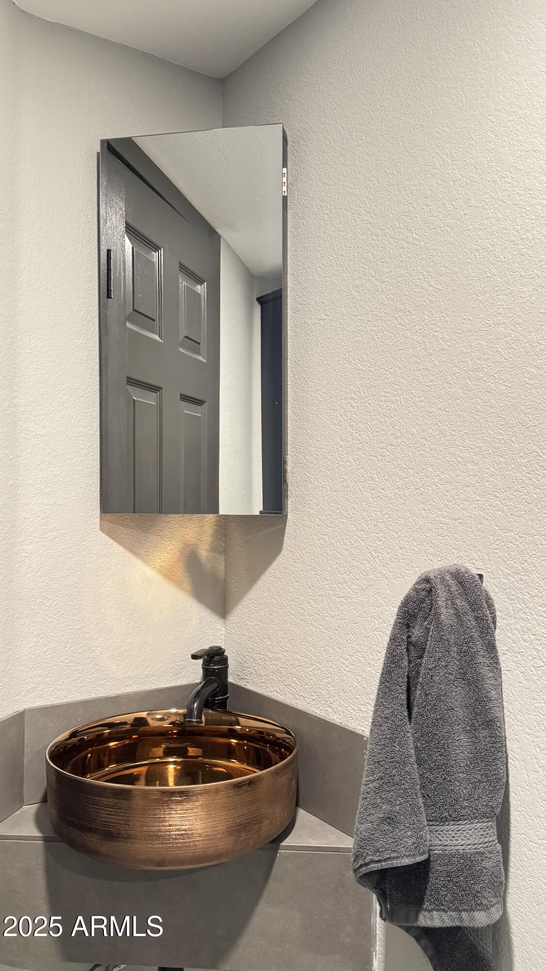 15534 E THISTLE Drive