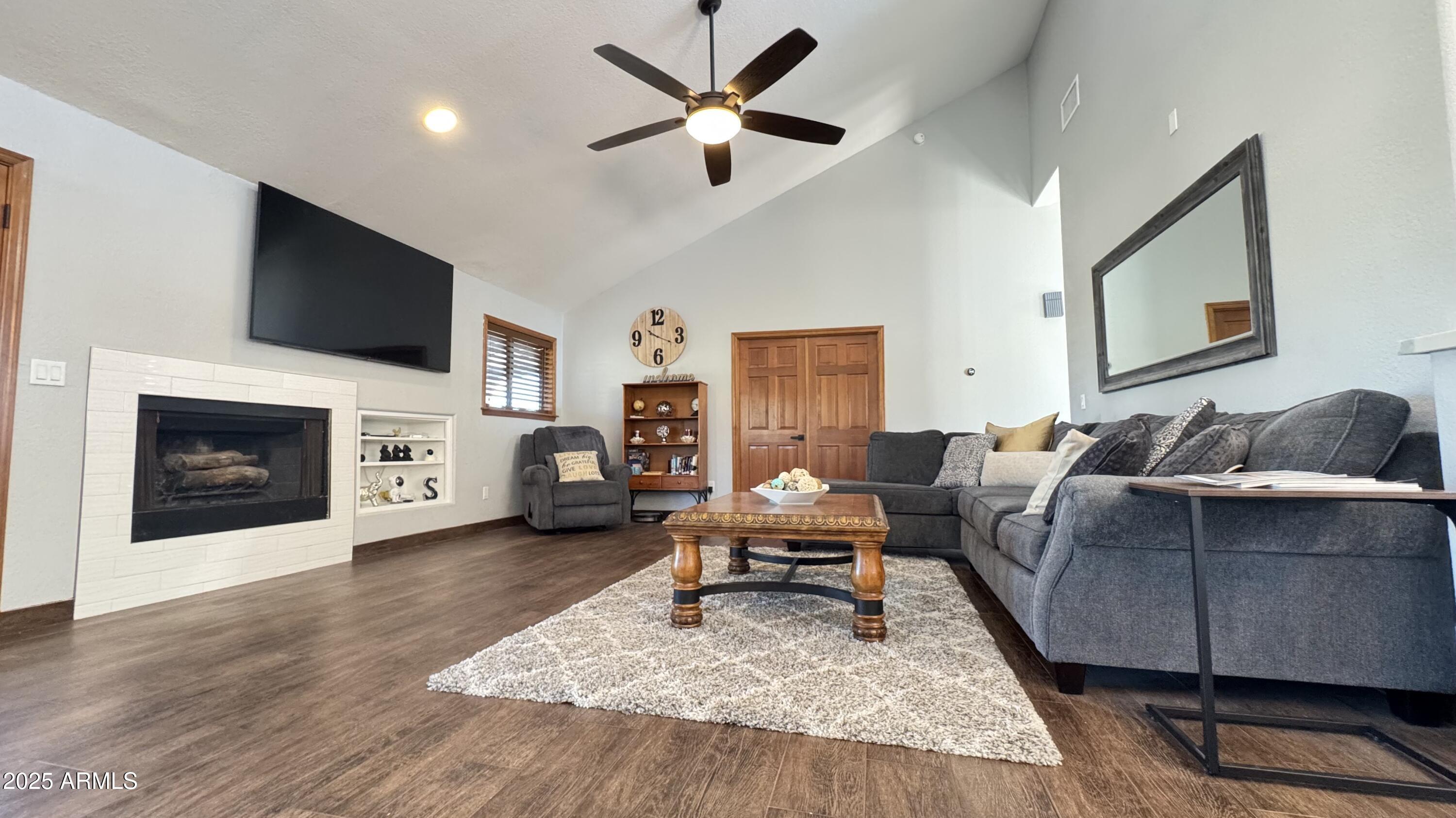 15534 E THISTLE Drive