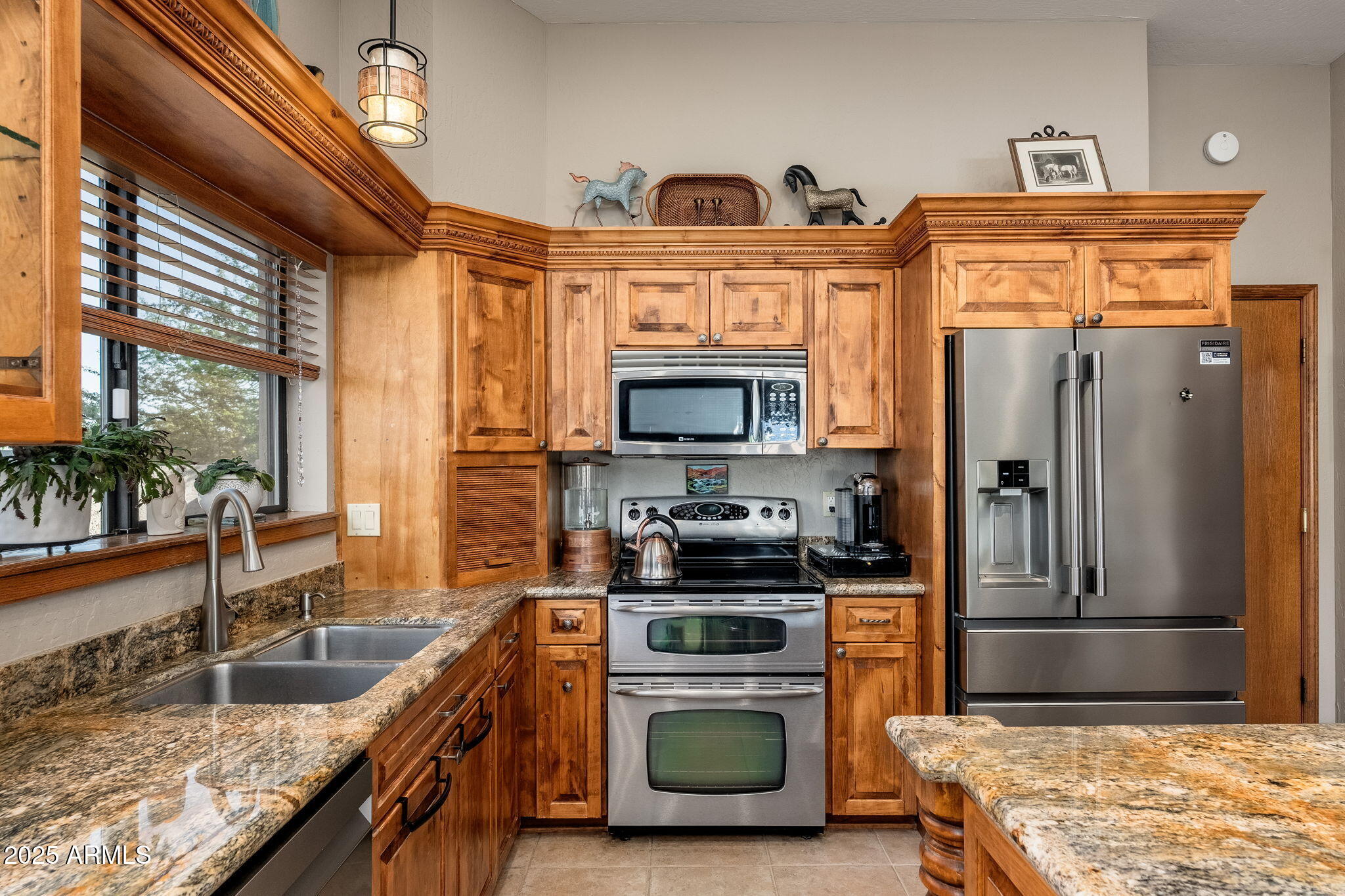 15122 E Palomino Boulevard