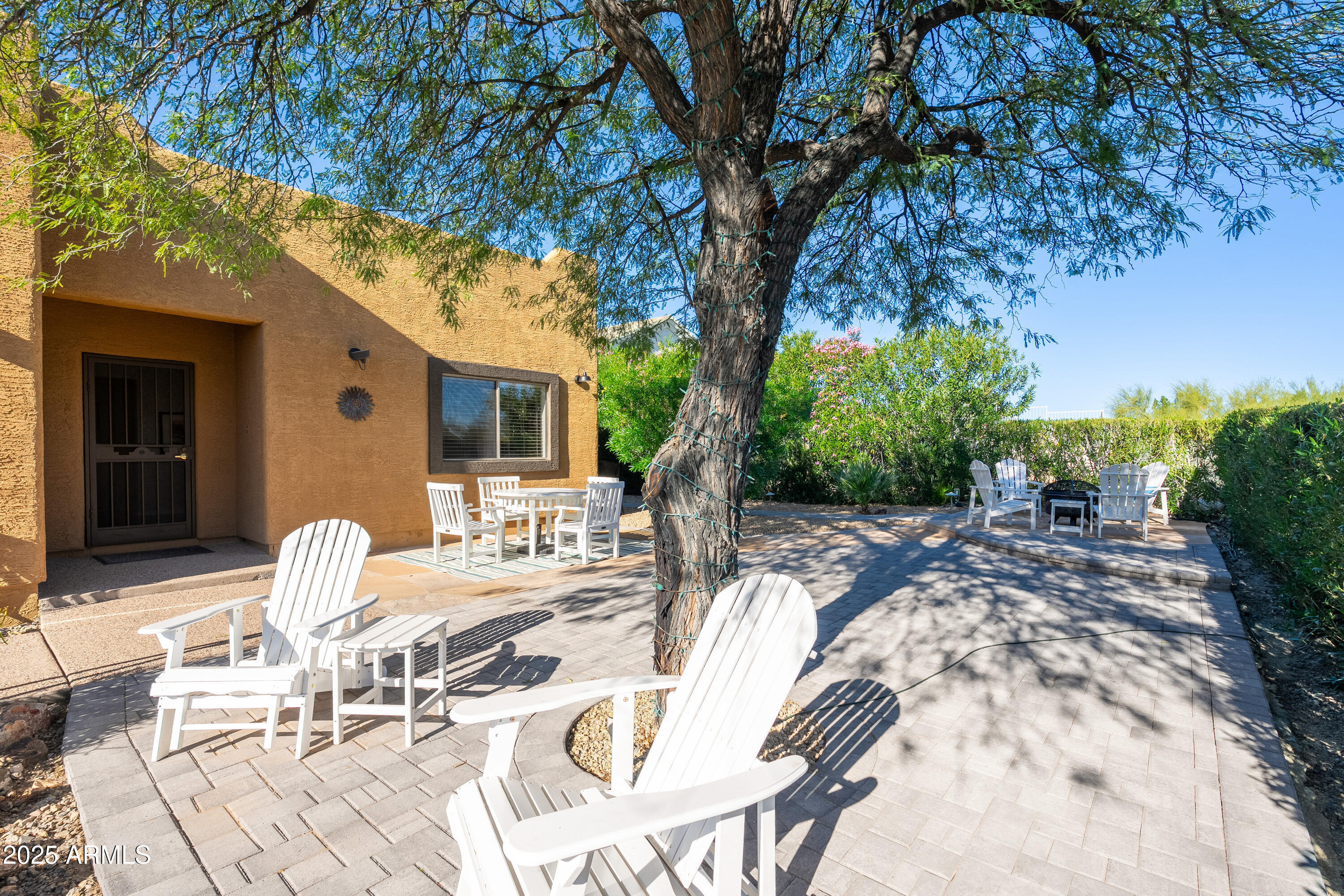 12207 N DESERT SAGE Drive B