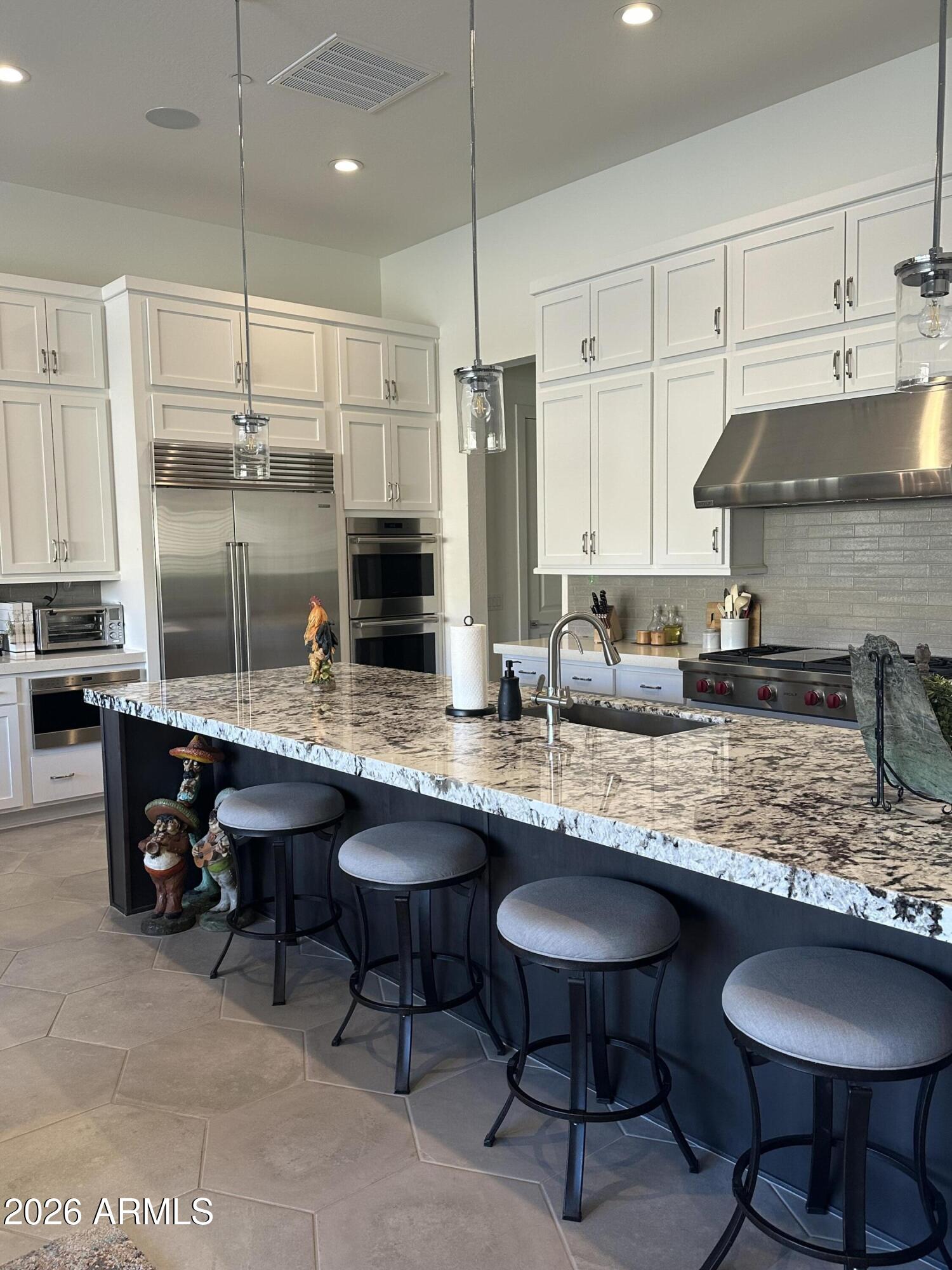 16118 E RIDGESTONE Drive