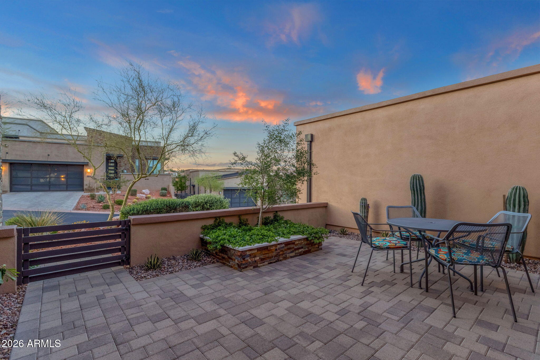 16023 E RIDGESTONE Drive