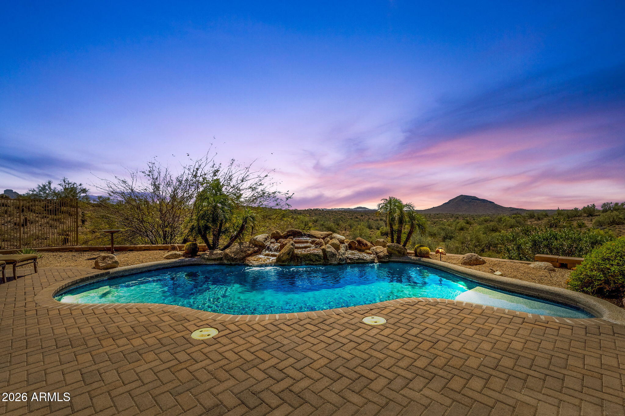 15129 E CAMELVIEW Drive