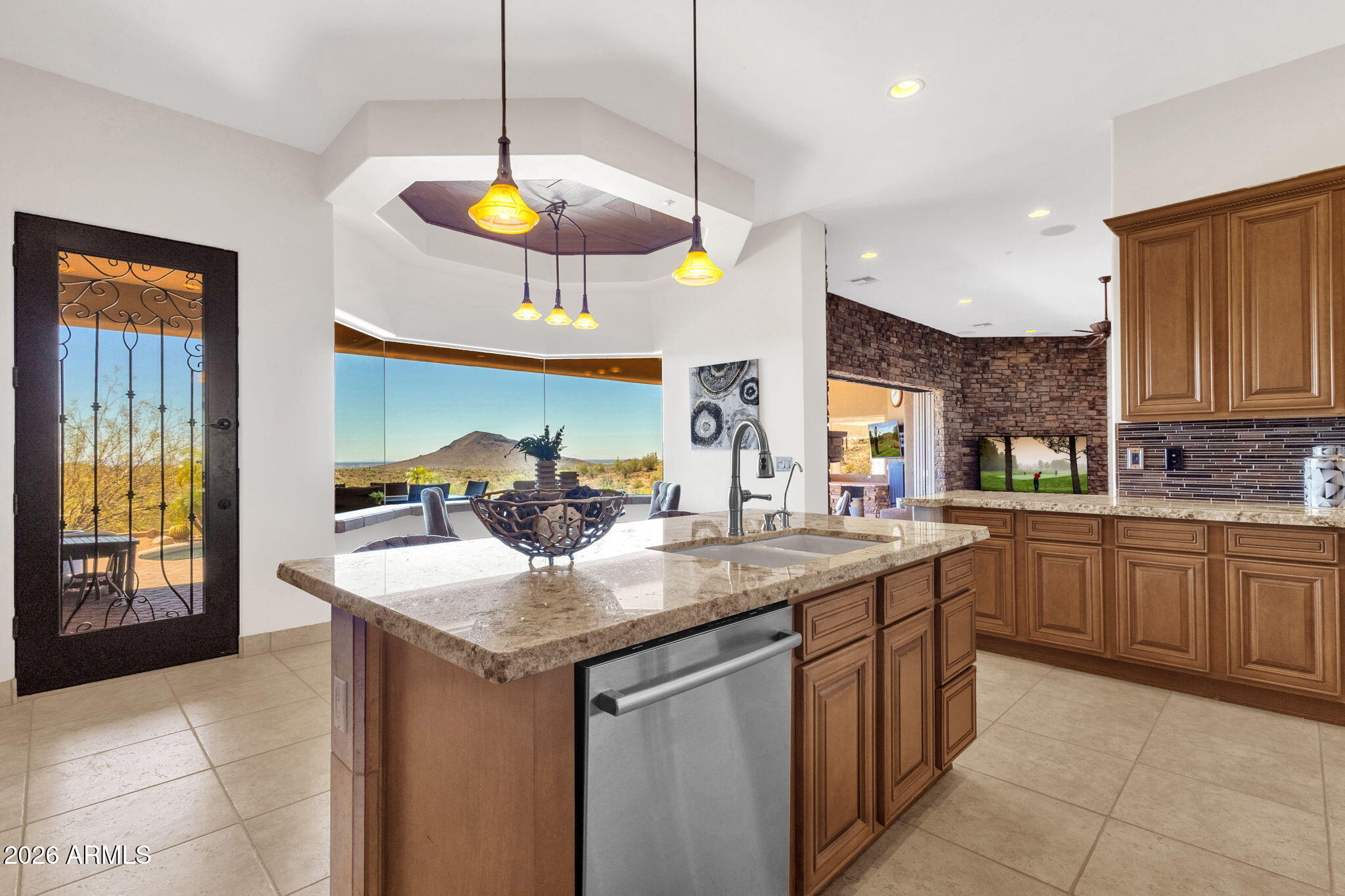 15129 E CAMELVIEW Drive