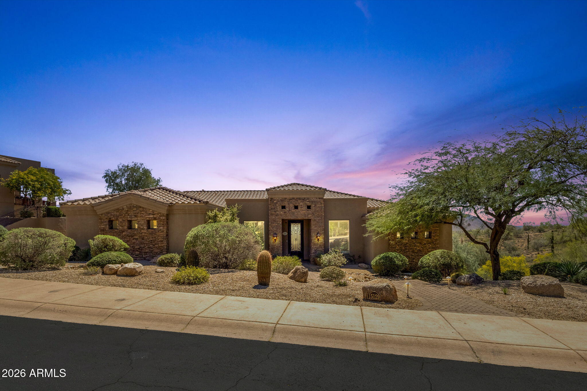 15129 E CAMELVIEW Drive