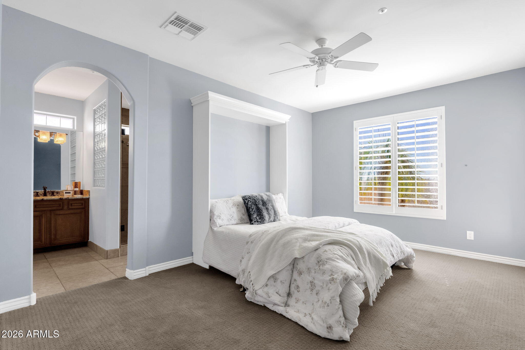 15129 E CAMELVIEW Drive