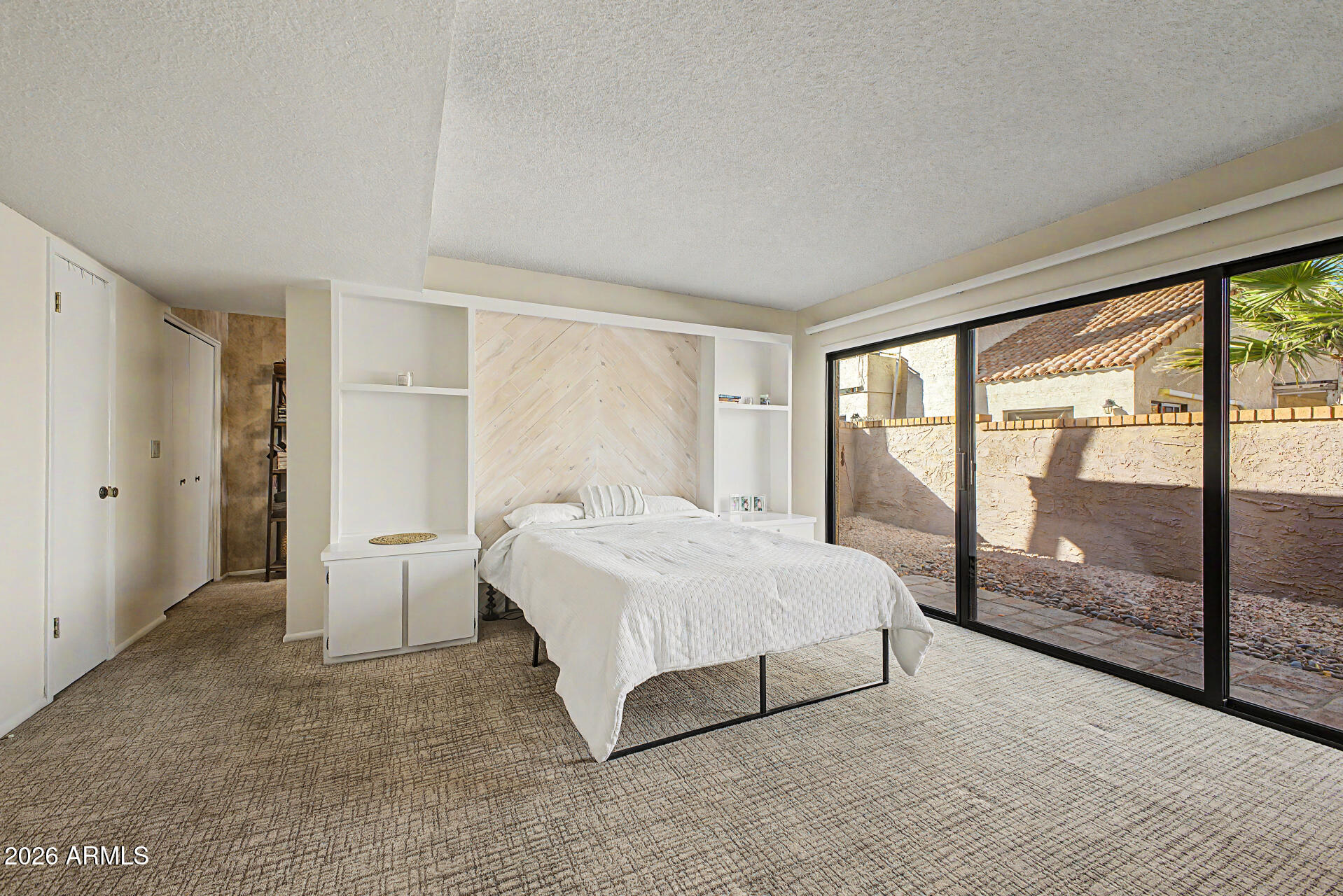 14607 N LA COSTA Drive