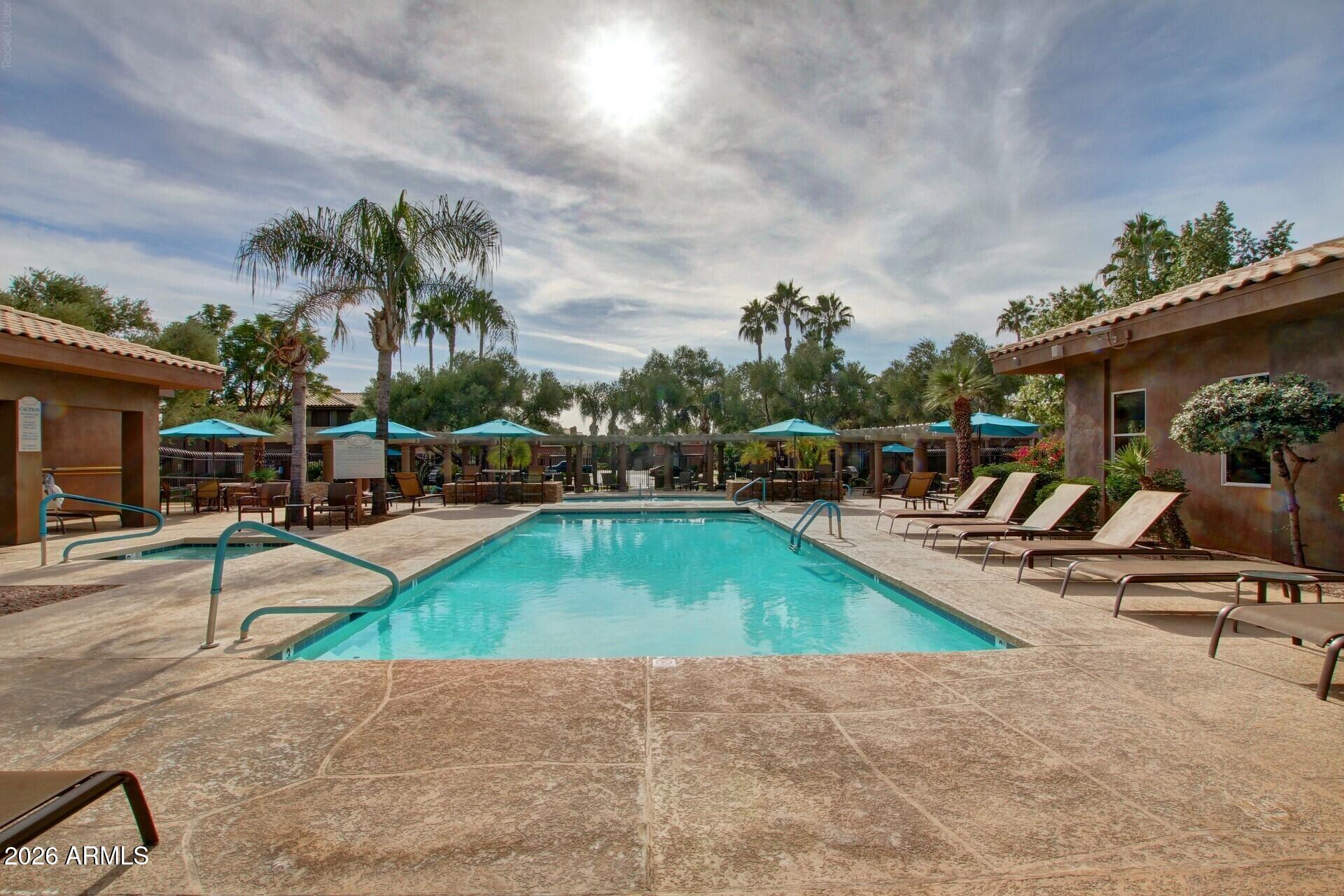 7009 E ACOMA Drive 1133
