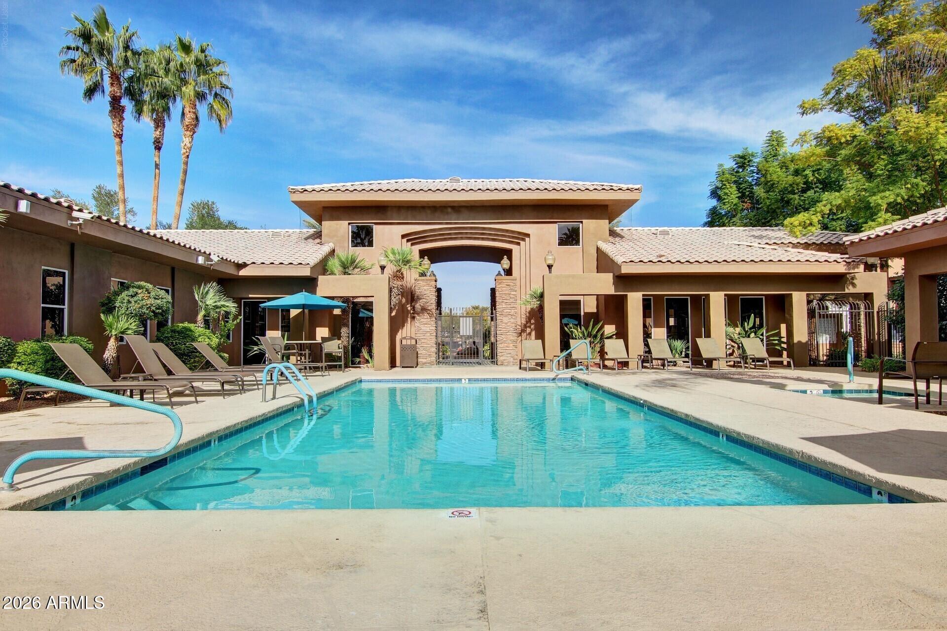 7009 E ACOMA Drive 1133