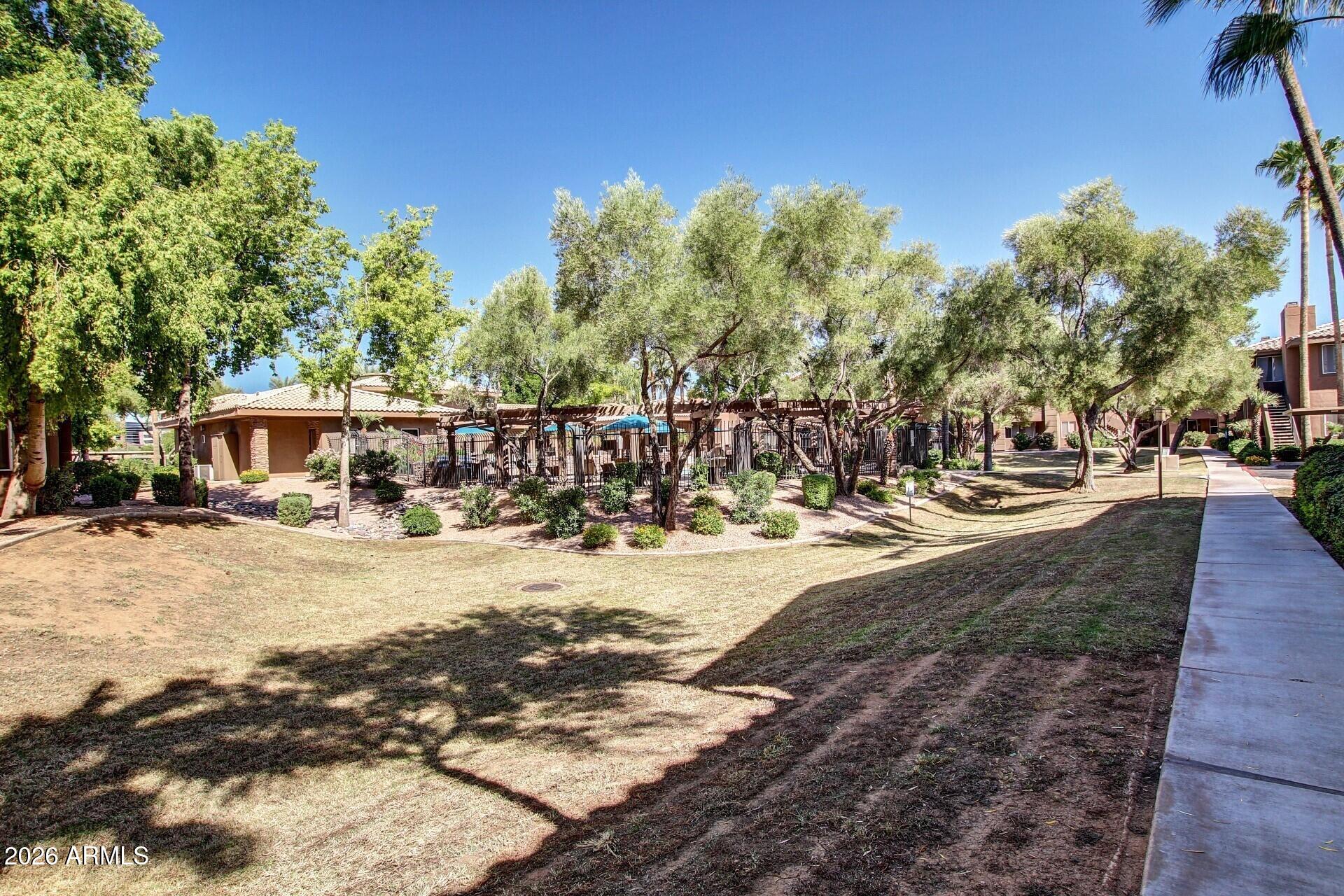 7009 E ACOMA Drive 1133