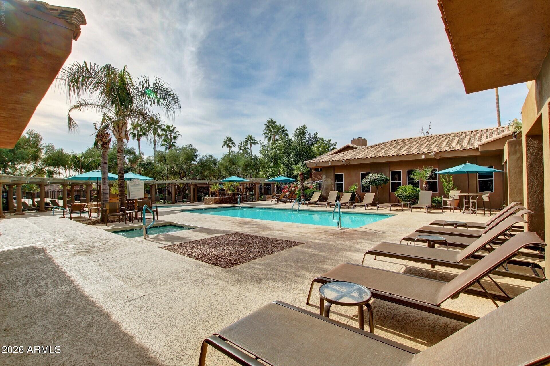 7009 E ACOMA Drive 1133