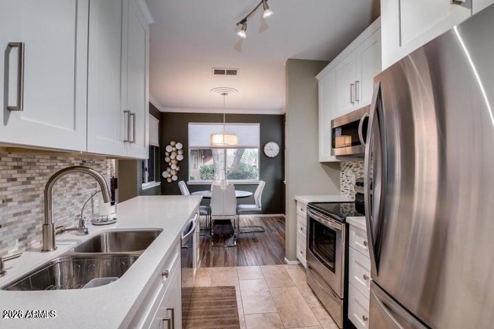 7009 E ACOMA Drive 1133