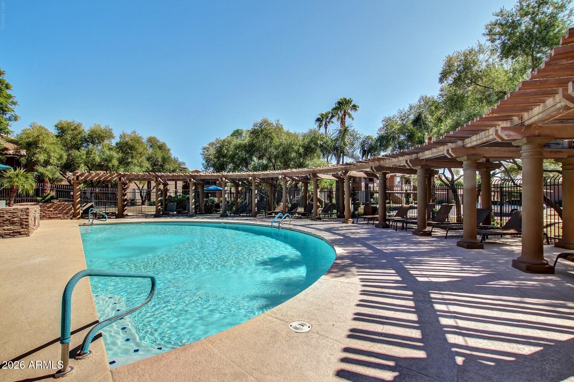 7009 E ACOMA Drive 1133