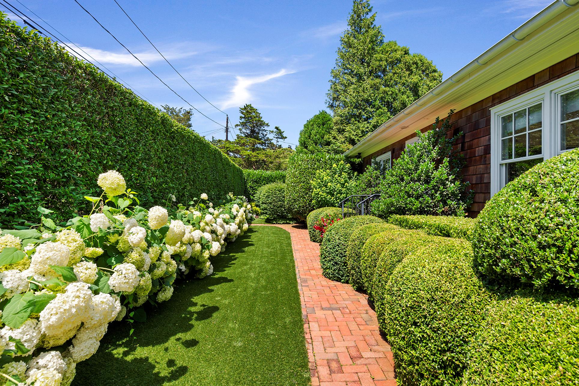 16 Miller Lane