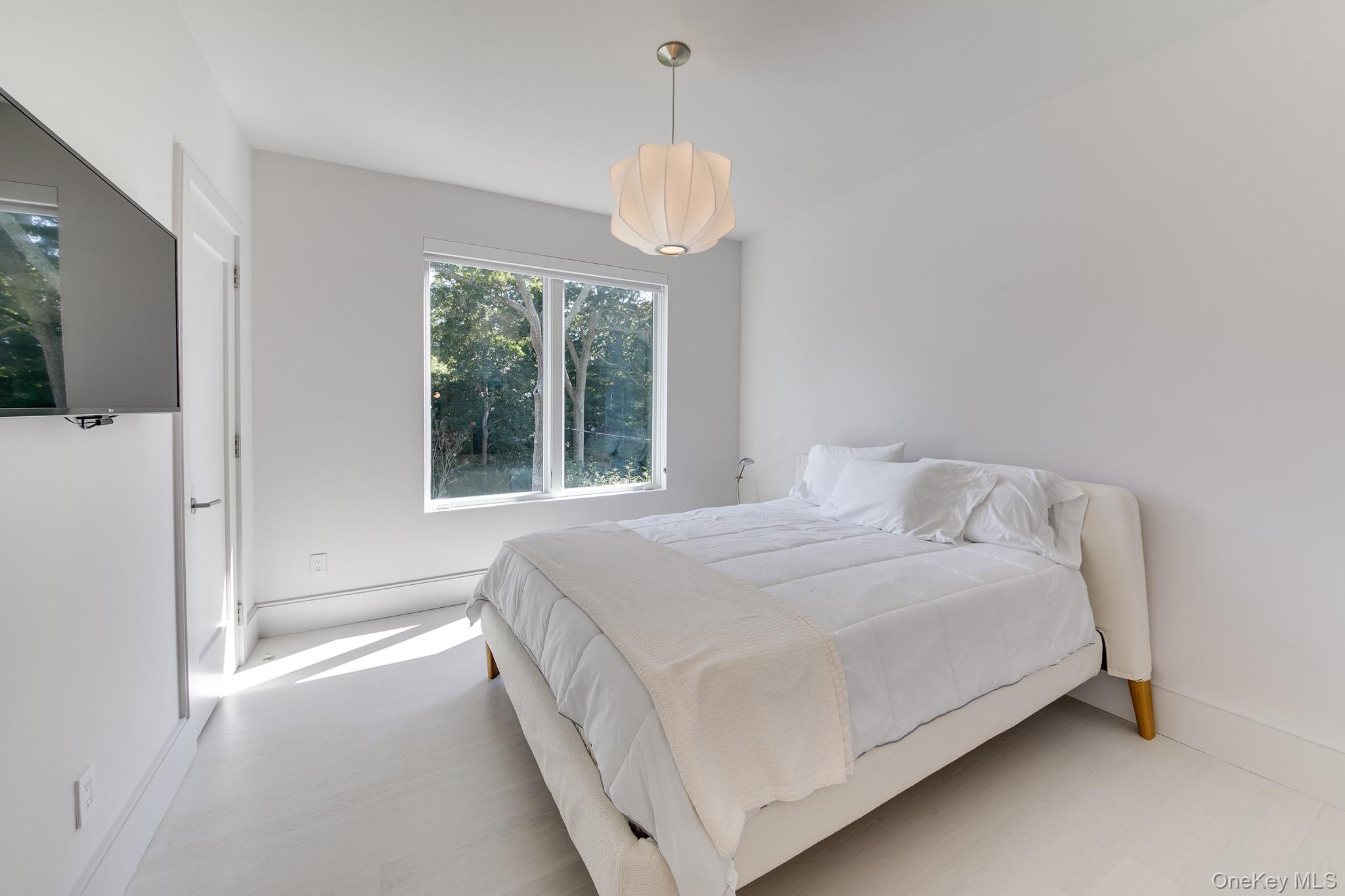 70 Cove Hollow Road
