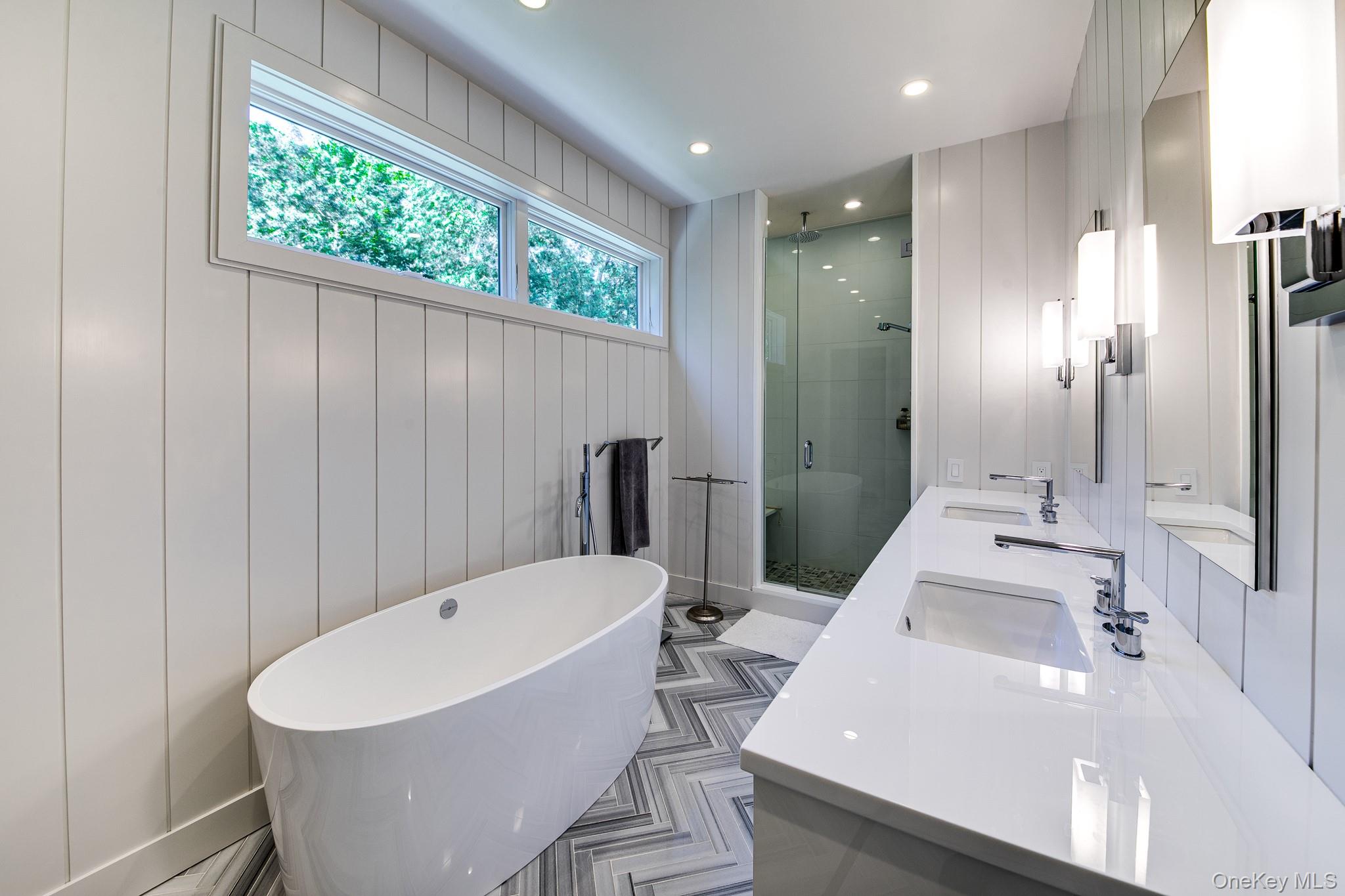 70 Cove Hollow Road