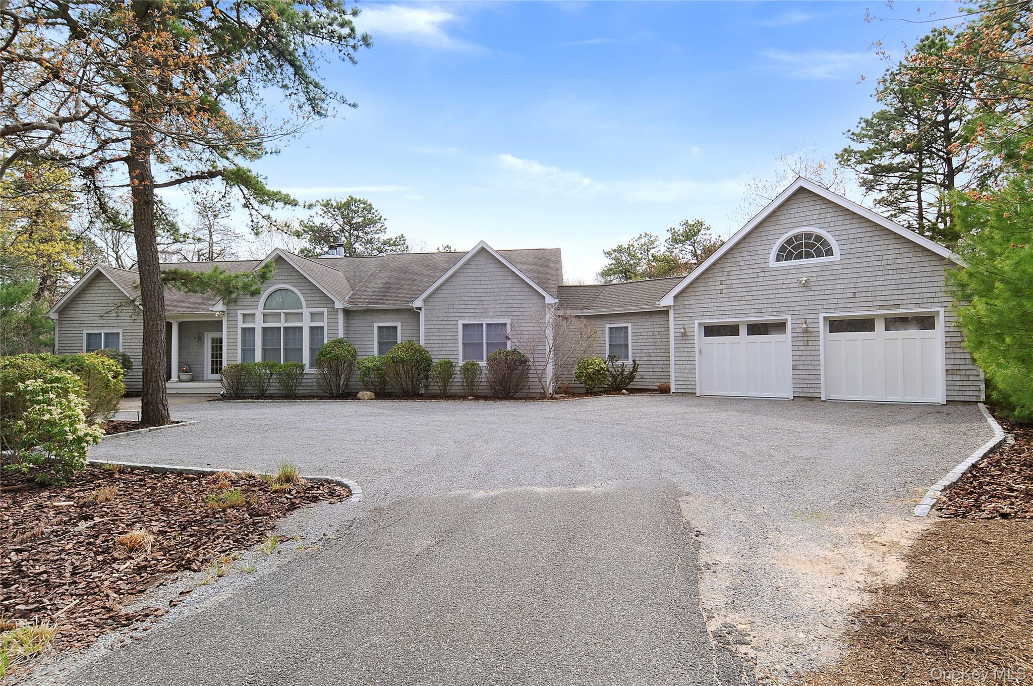 492 East Hampton Sag Harbor Turnpike