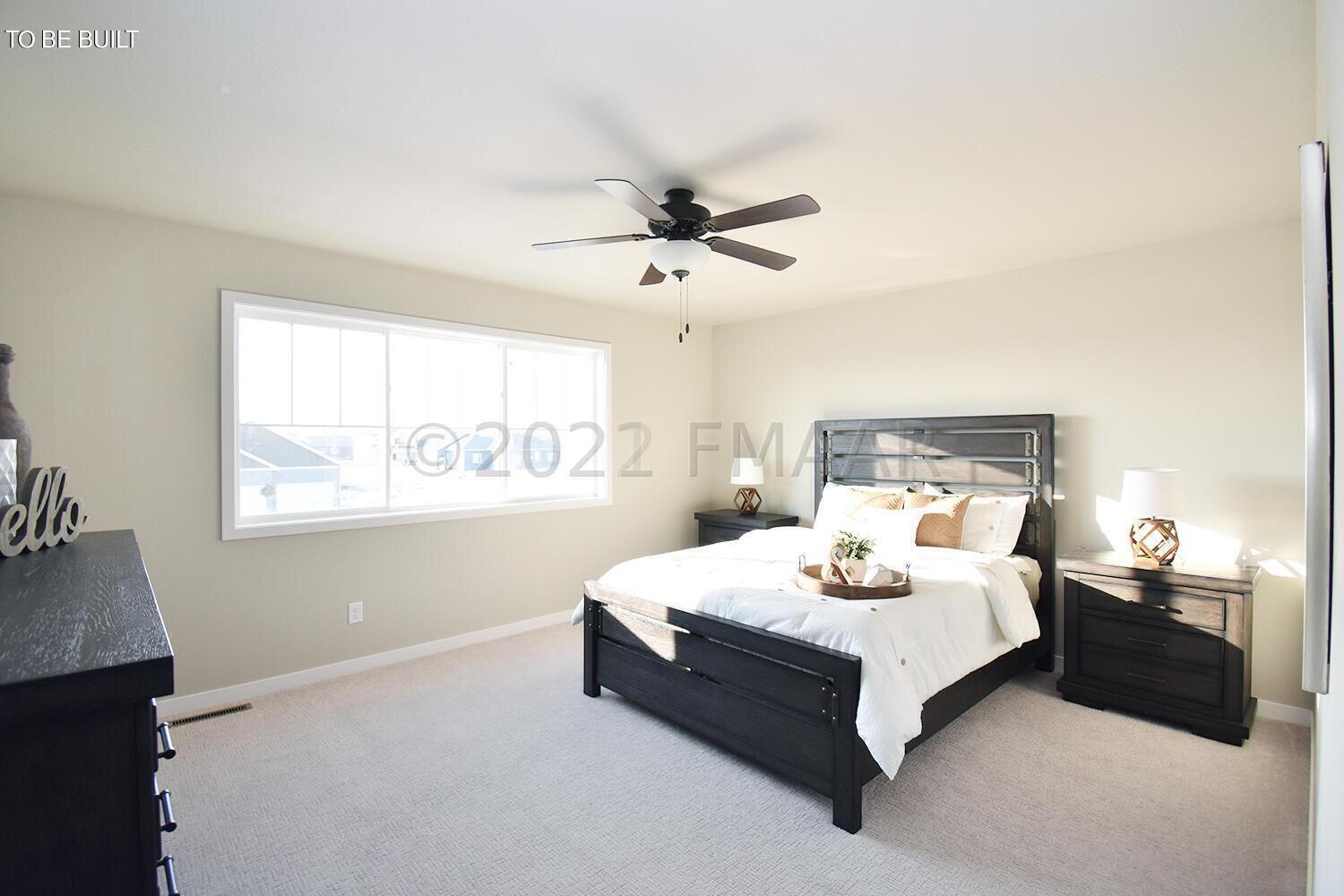 2240 GRIFFIN Drive S