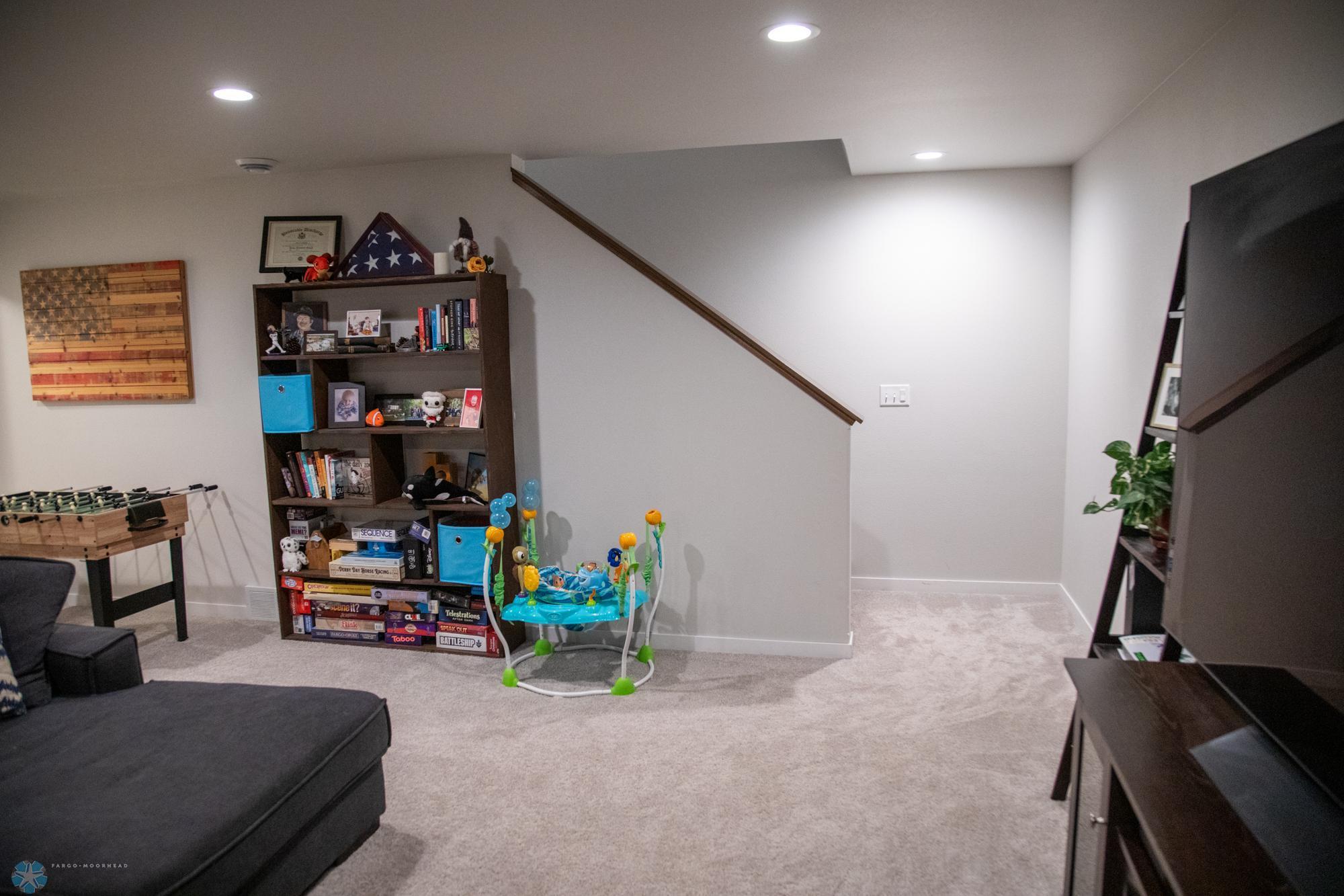 2700 14th Street W