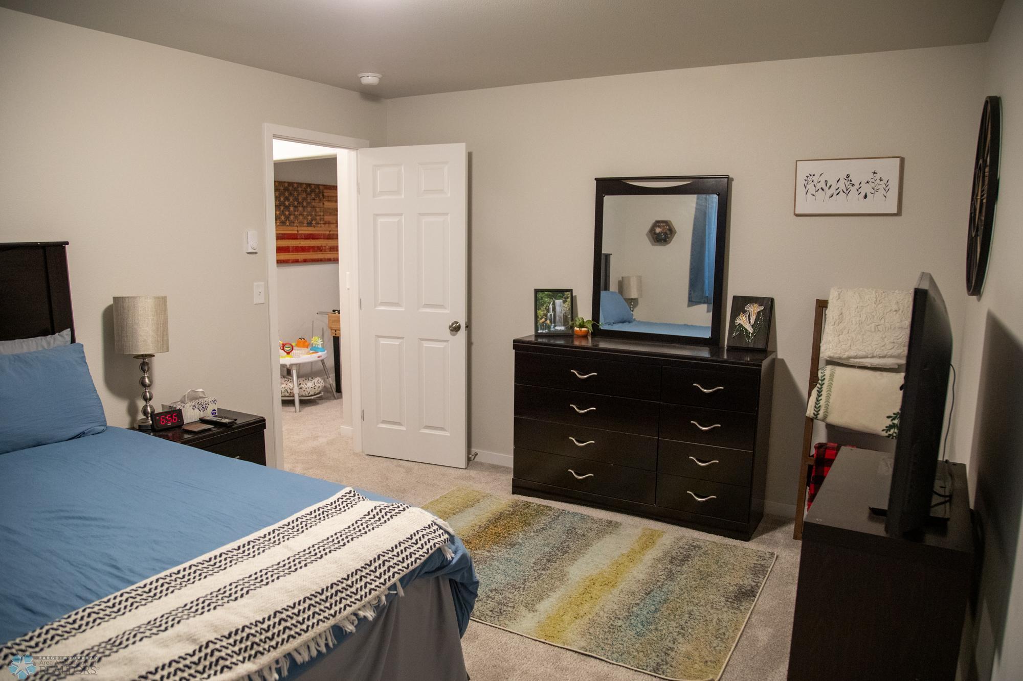 2700 14th Street W