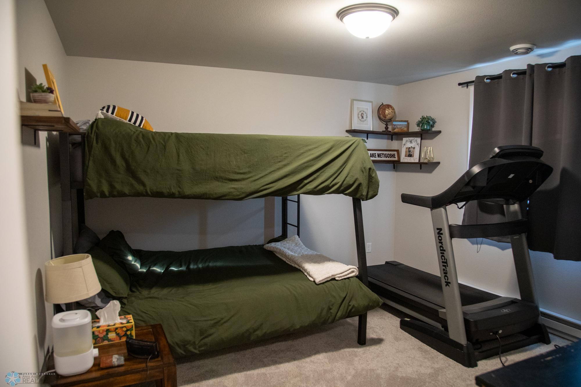 2700 14th Street W