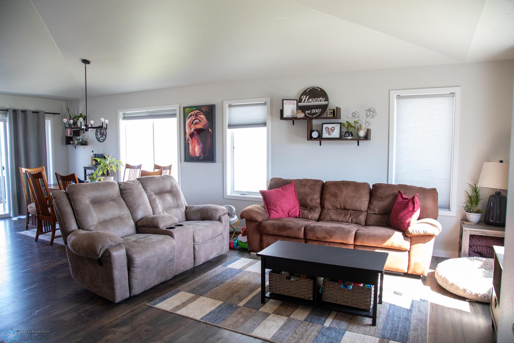 2700 14th Street W