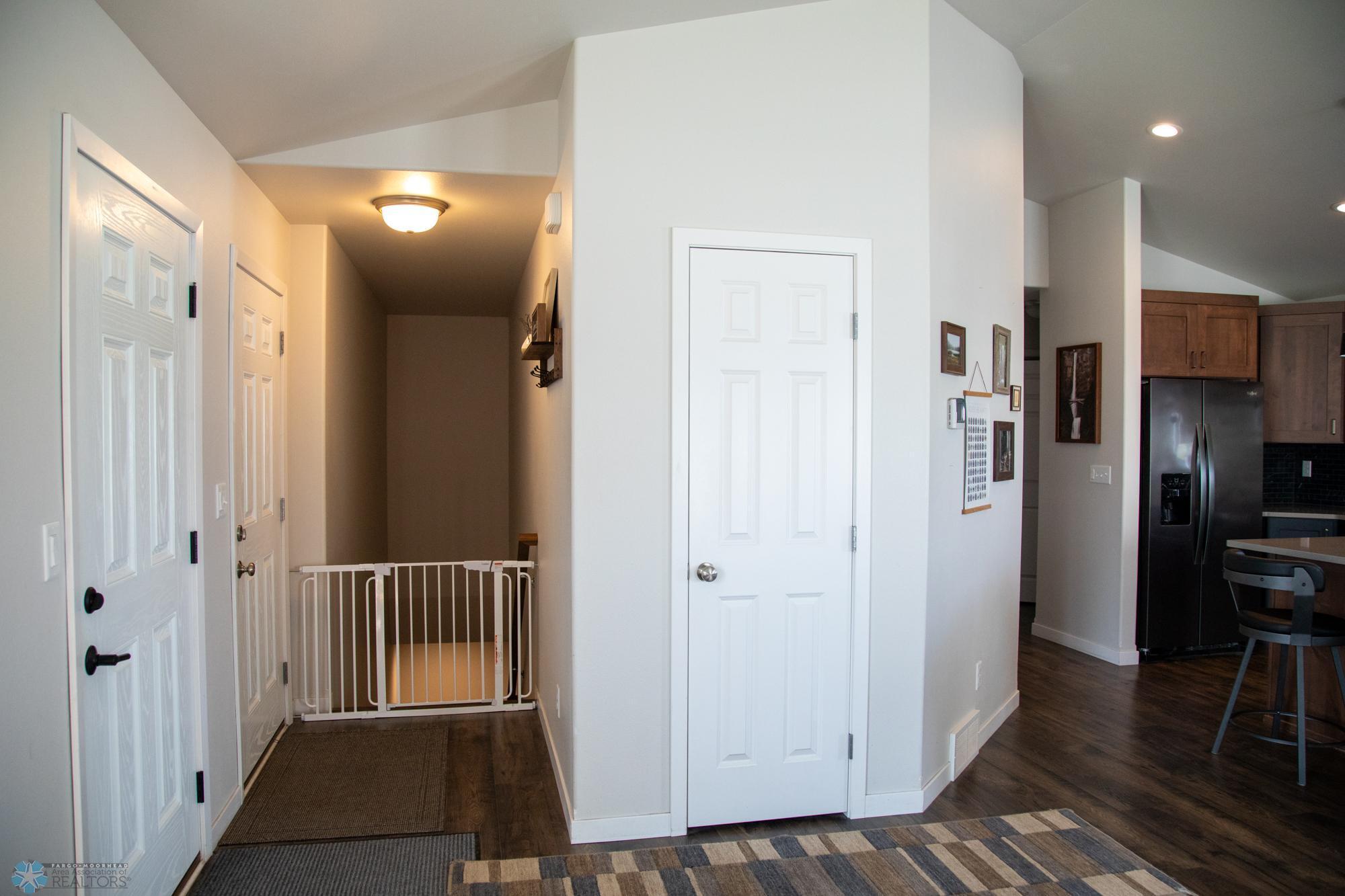 2700 14th Street W