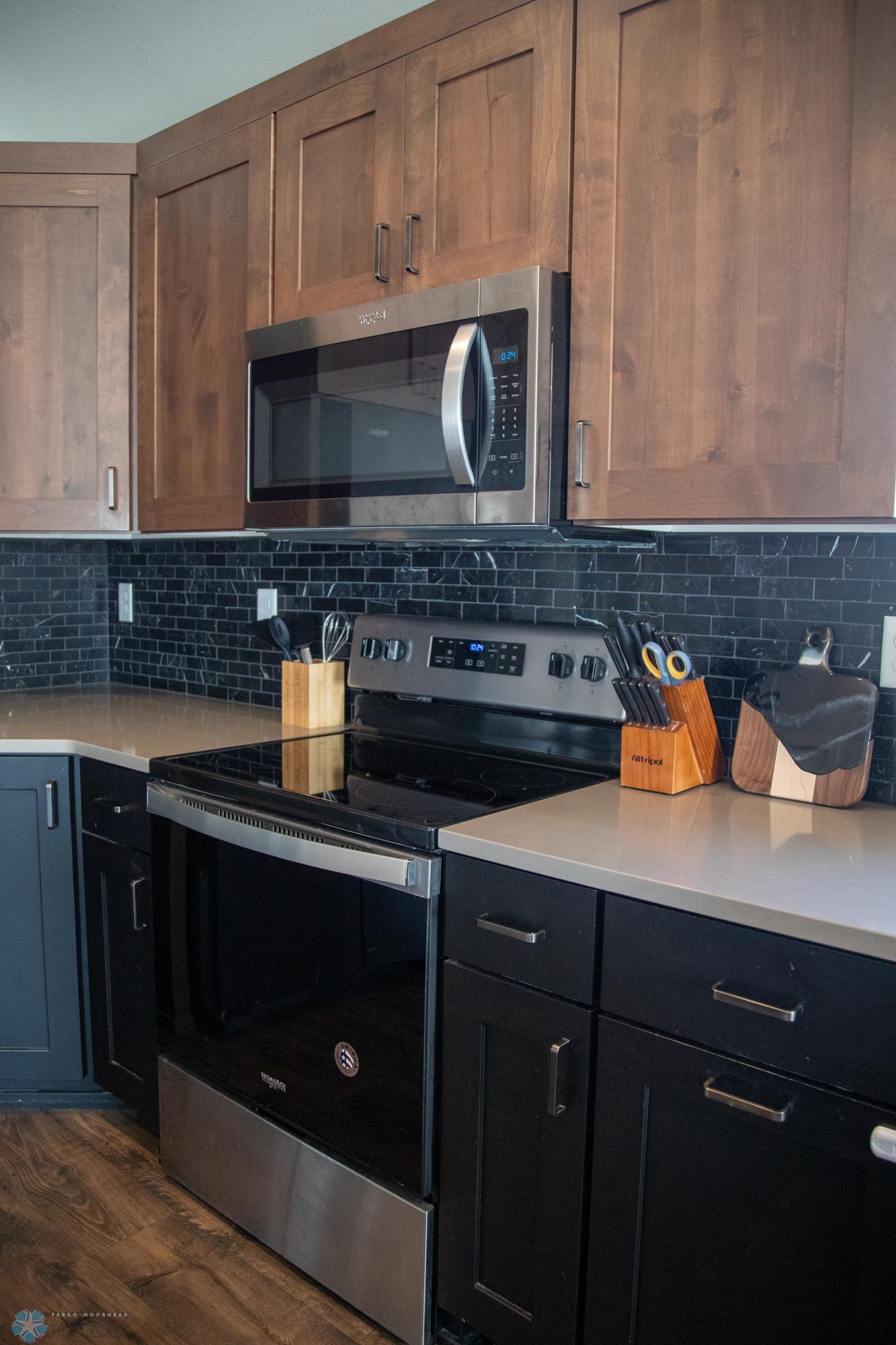 2700 14th Street W