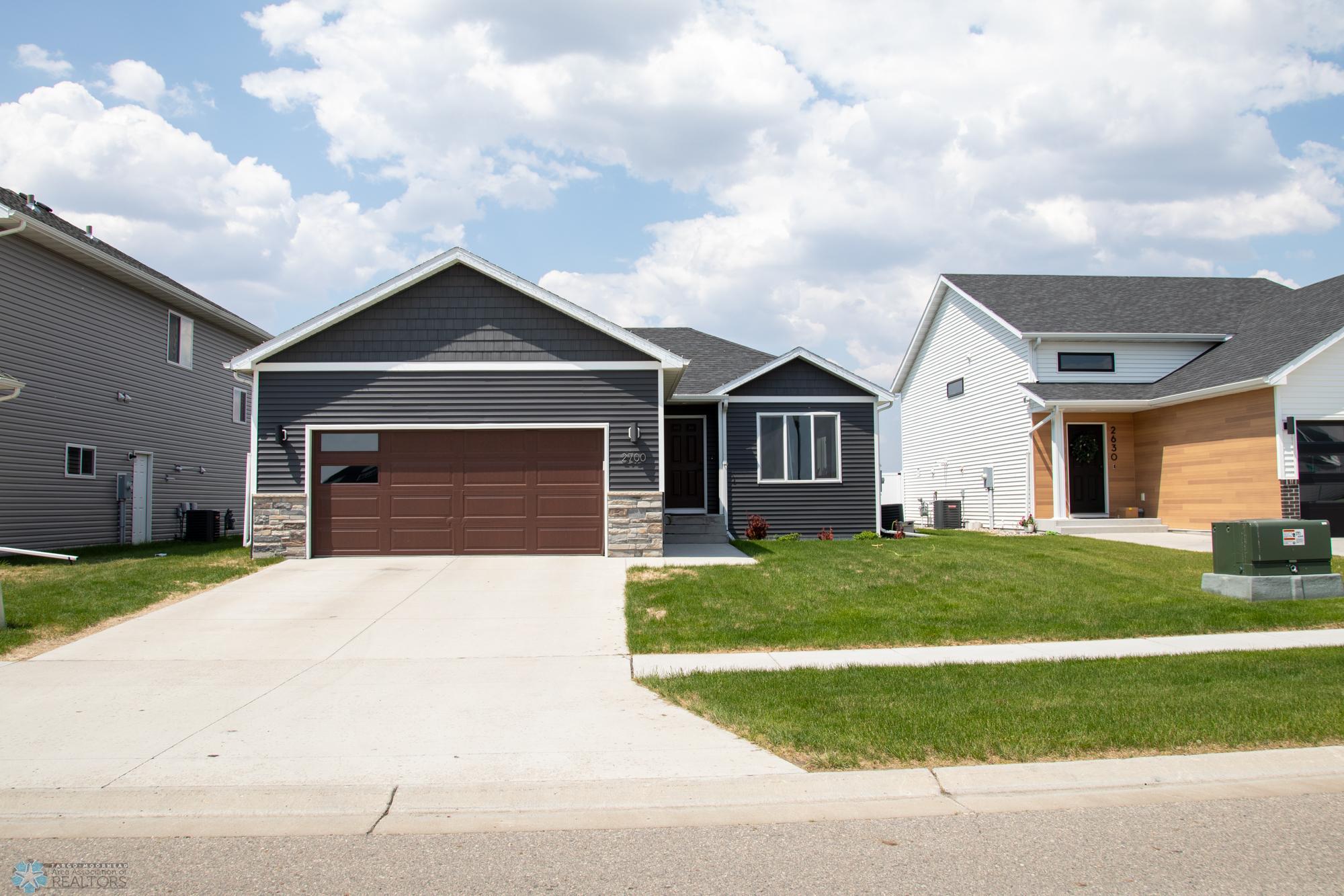 2700 14th Street W