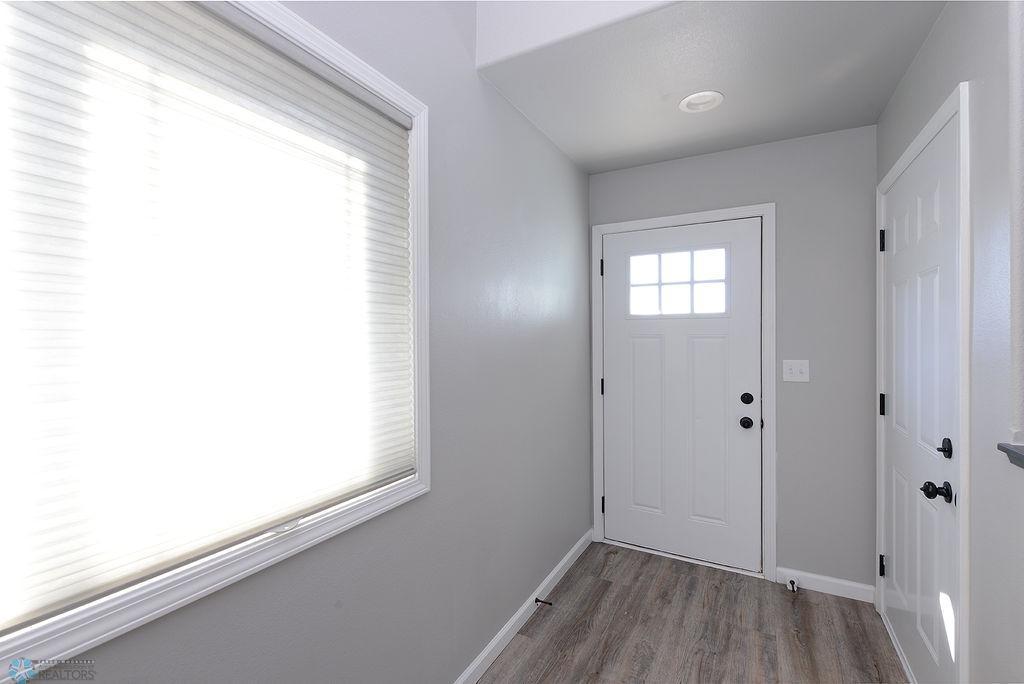 1170 Highland Lane W