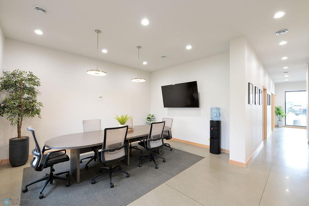 3267 Oak Ridge Loop E