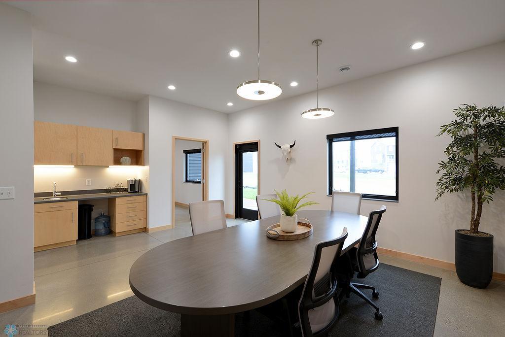 3267 Oak Ridge Loop E