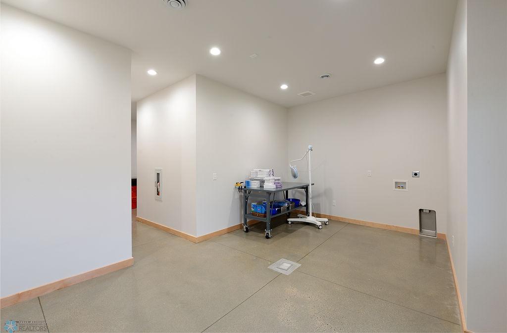 3267 Oak Ridge Loop E