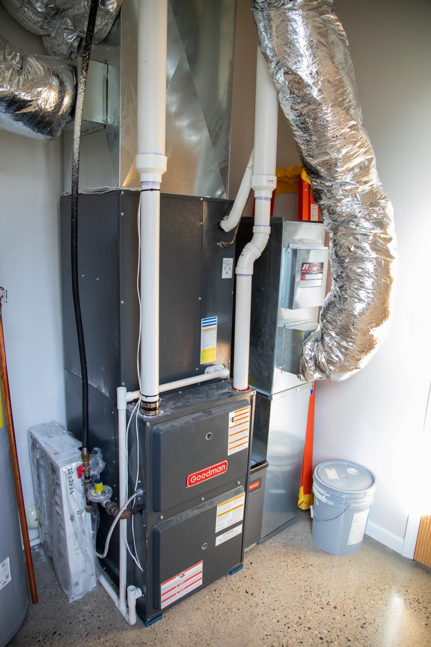 3224 Oak Ridge Loop E