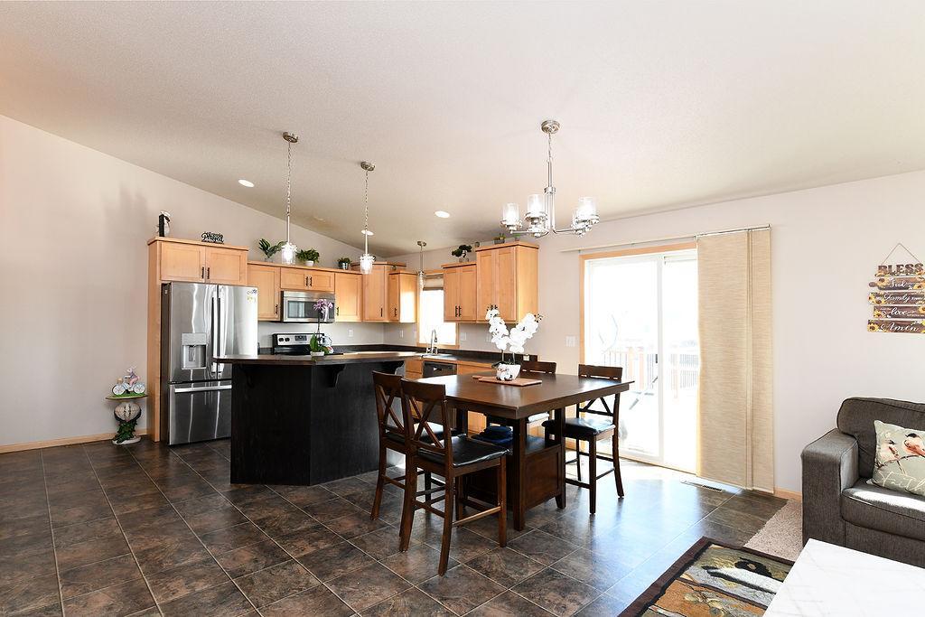 4584 Meadows Lane
