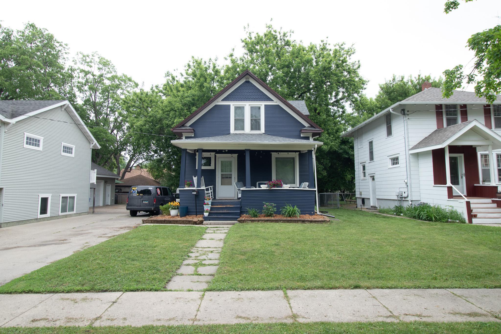 1035 12th Street N