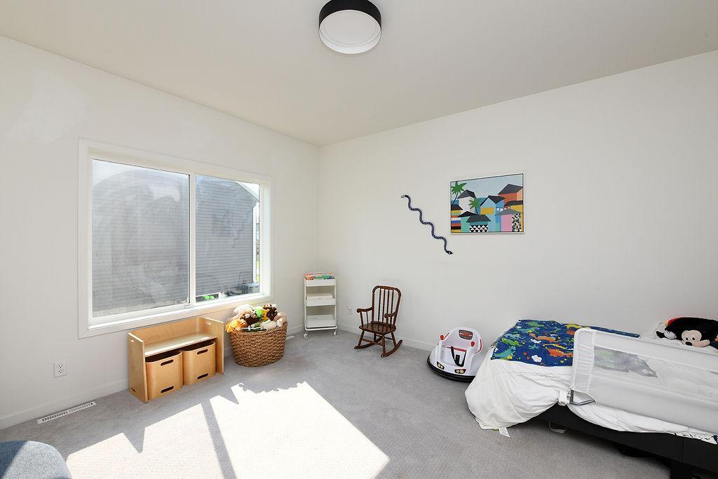 7902 Firefly Lane