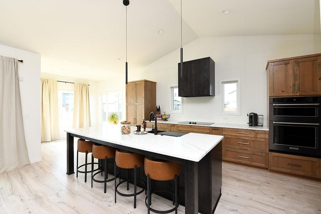 7902 Firefly Lane