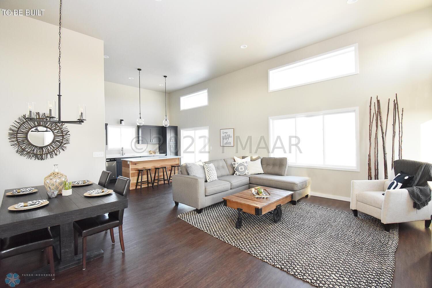 2240 GRIFFIN Drive S