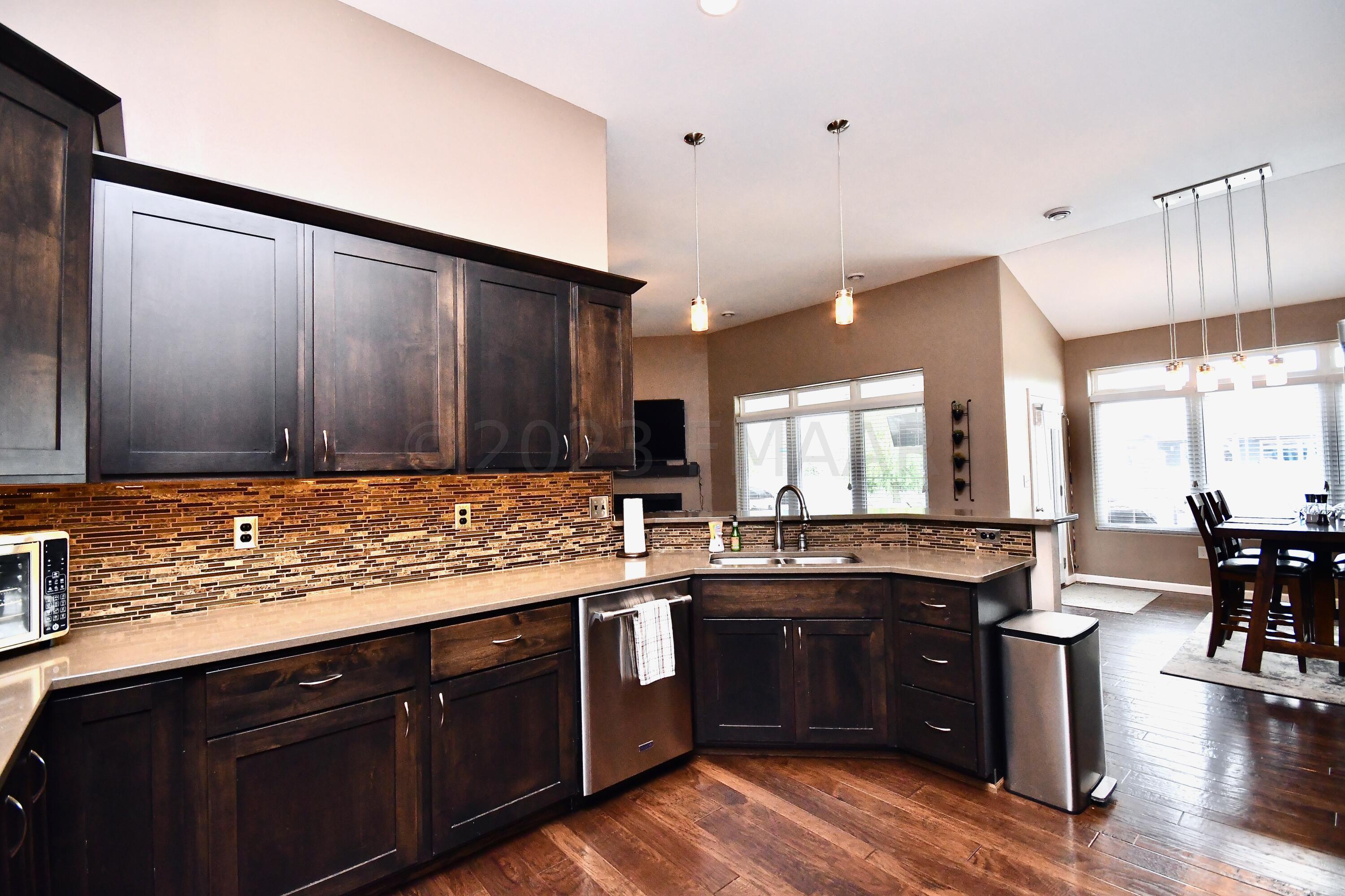 4275 PONDEROSA Place S