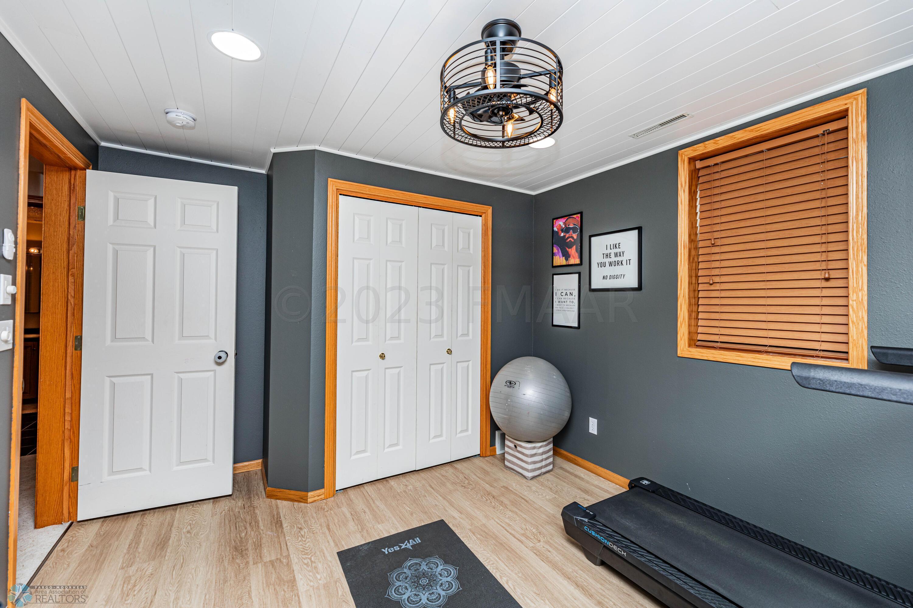 3513 WESTMOOR Circle