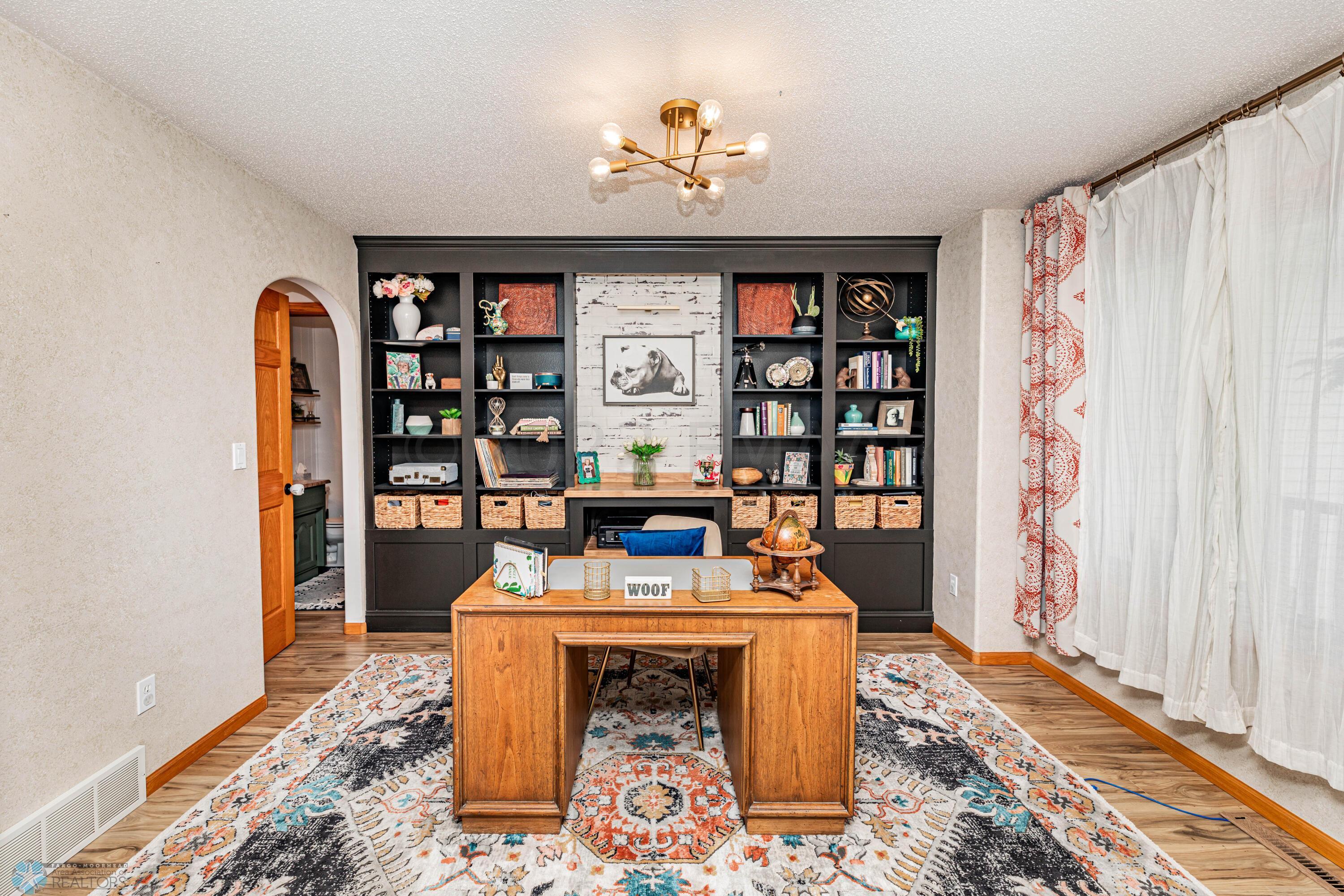 3513 WESTMOOR Circle