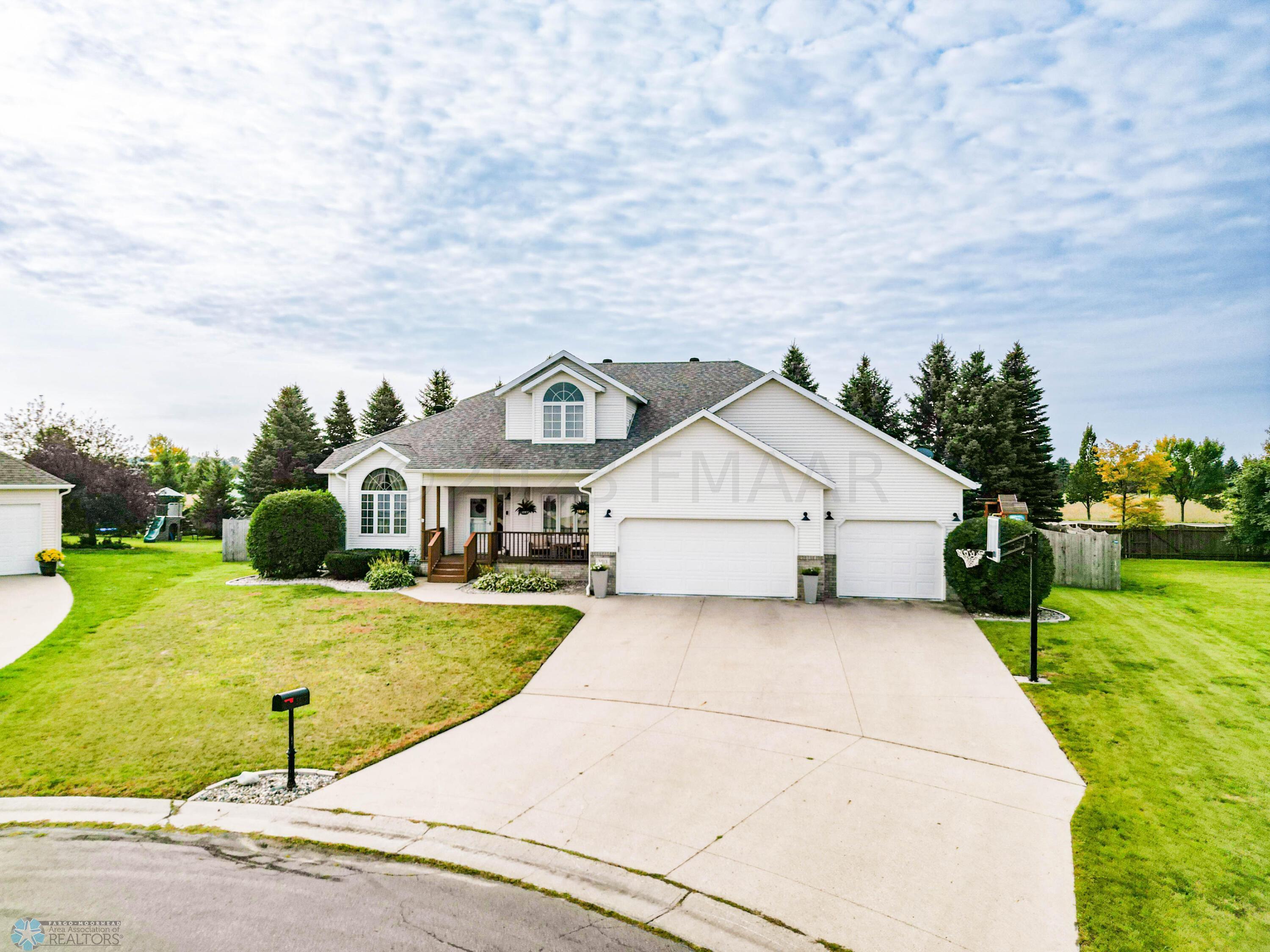 3513 WESTMOOR Circle