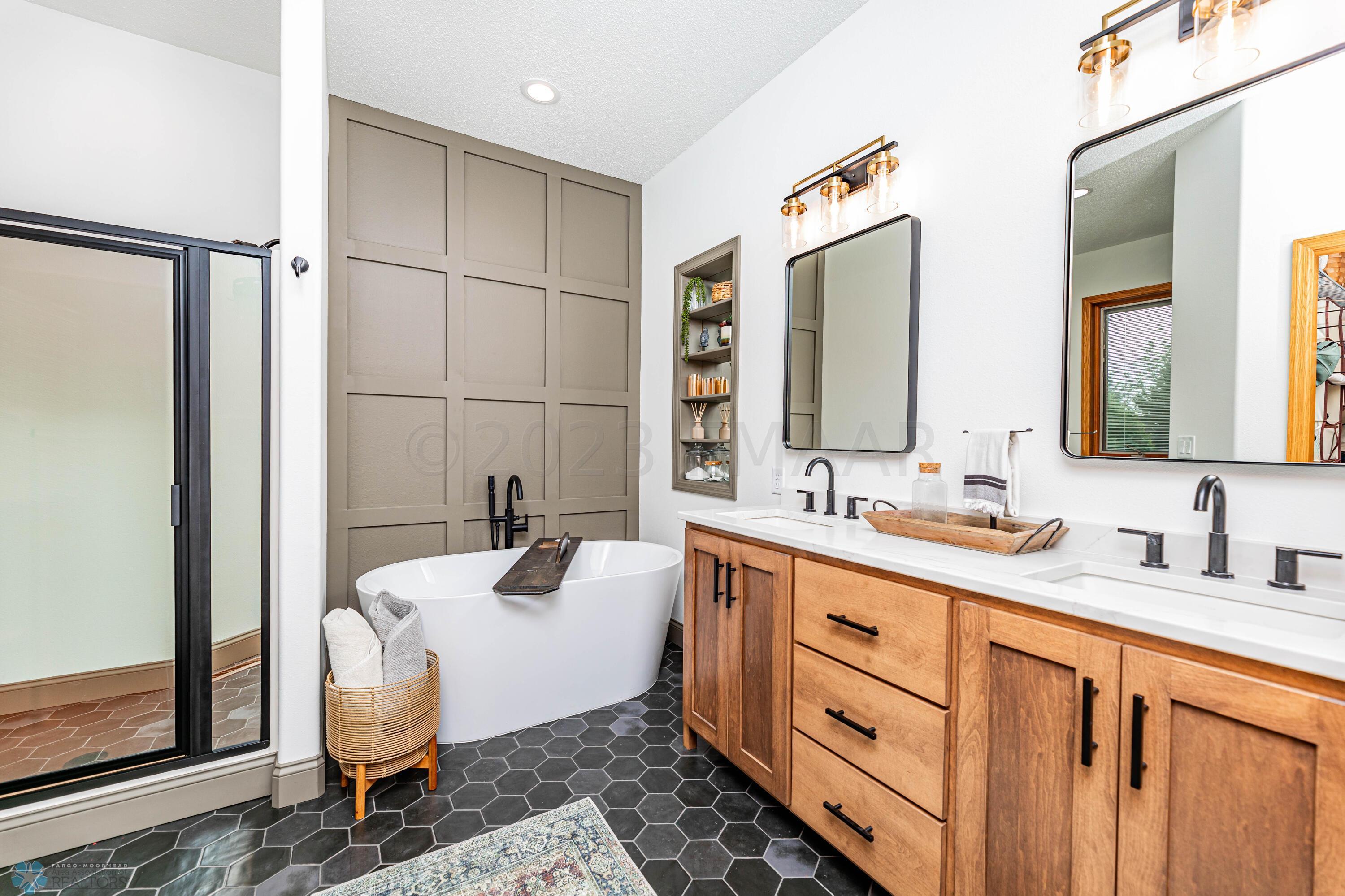 3513 WESTMOOR Circle