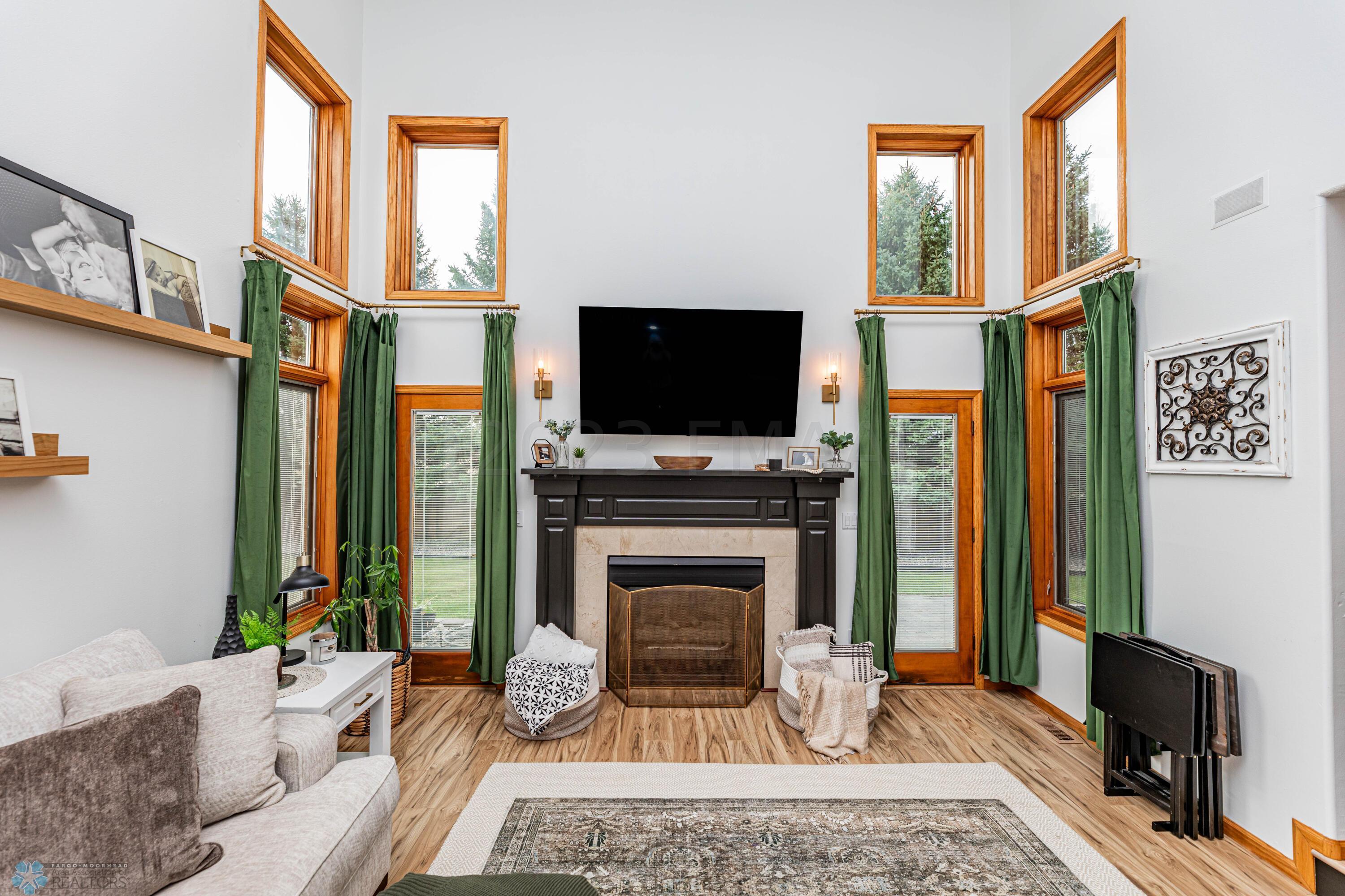 3513 WESTMOOR Circle