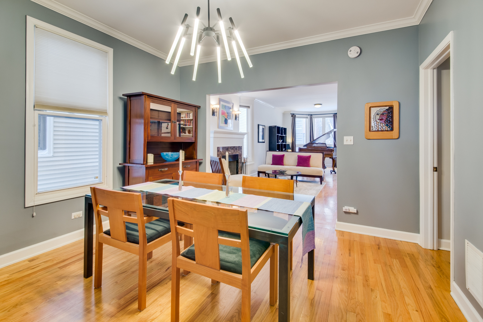 3735 N Bosworth Avenue