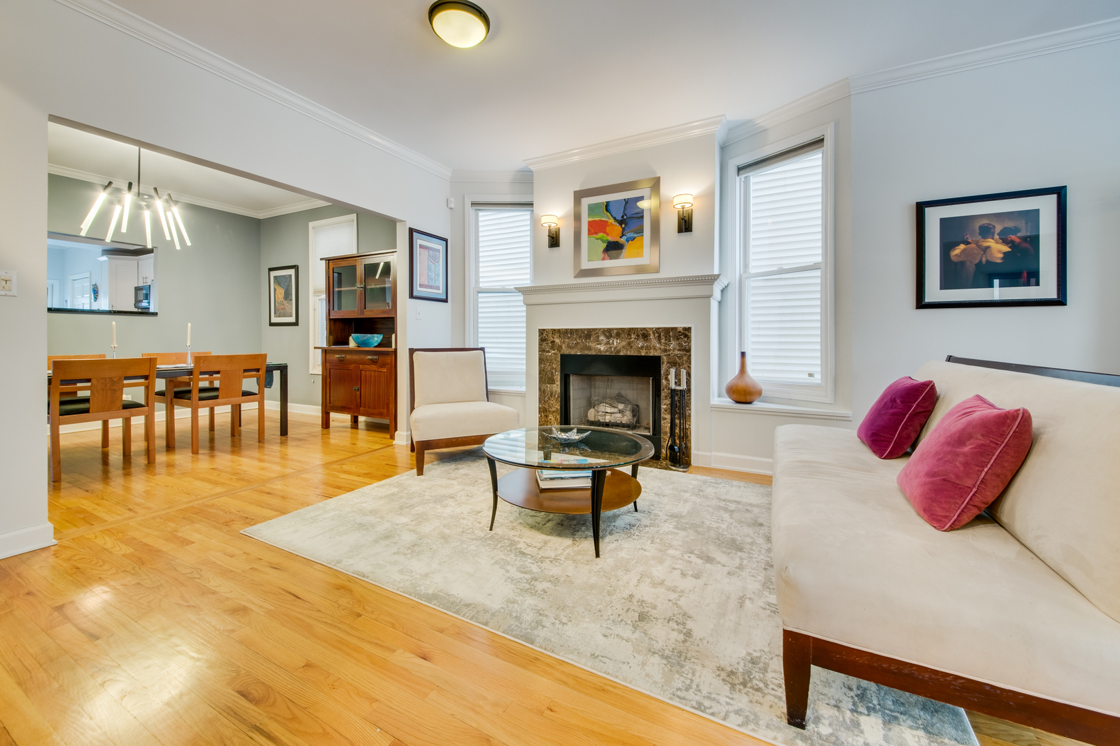 3735 N Bosworth Avenue